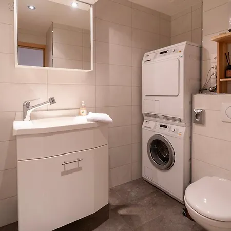 Apartamento Gorgeous In The Heart Of Zweisimmen