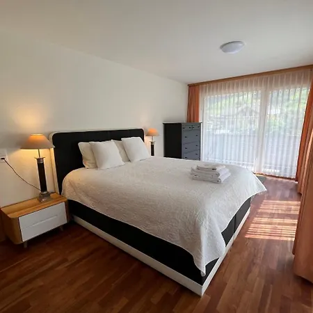 Apartment Gorgeous In The Heart Of Zweisimmen